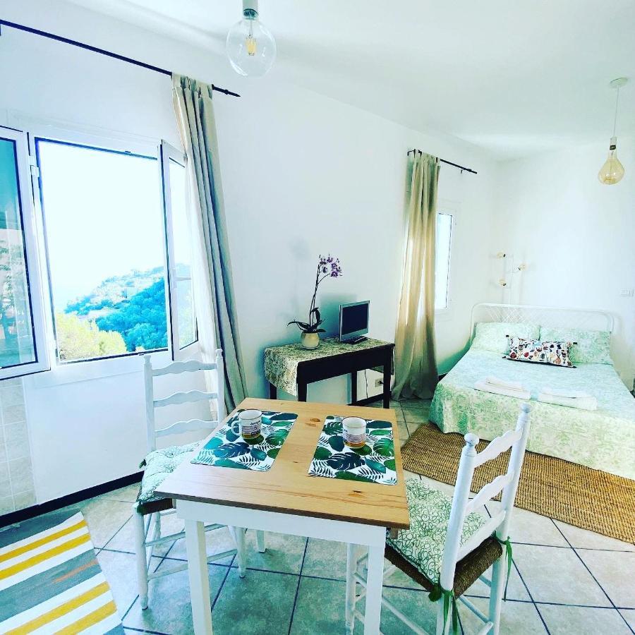 “Da Senso” Relax Nel Verde Vista Mare ฟีนาเลลีกูเร ภายนอก รูปภาพ